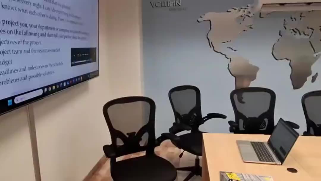 Sesión grupal de coaching ejecutivo en inglés